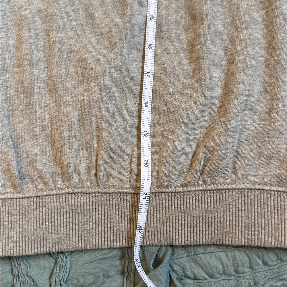 NWT Pilcro Long-Sleeve Slouchy Off-The-Shoulder Top - Picture 12 of 16